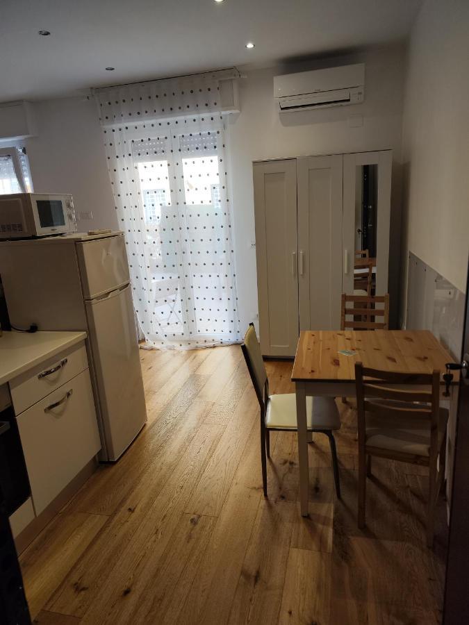 Ak Holidays Apartments 81 Bolonya Dış mekan fotoğraf